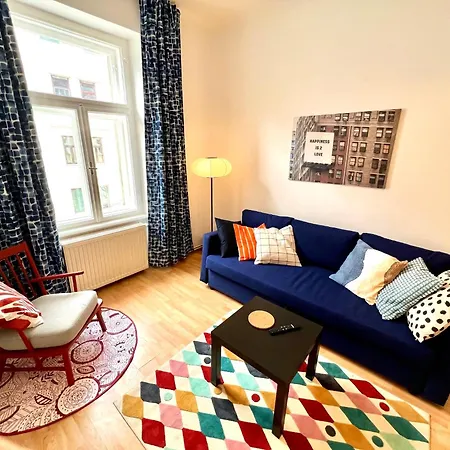 Cozy Retreat - By Nahuen Apartment *