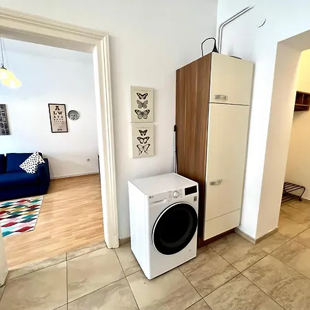 Cozy Retreat - By Nahuen * Štýrský Hradec