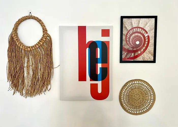 Cozy Retreat - By Nahuen Graz